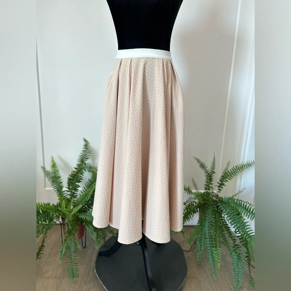 Torn By Ronny Kobo Skater Skirt size XS in beige and cream - Picture 1 of 8